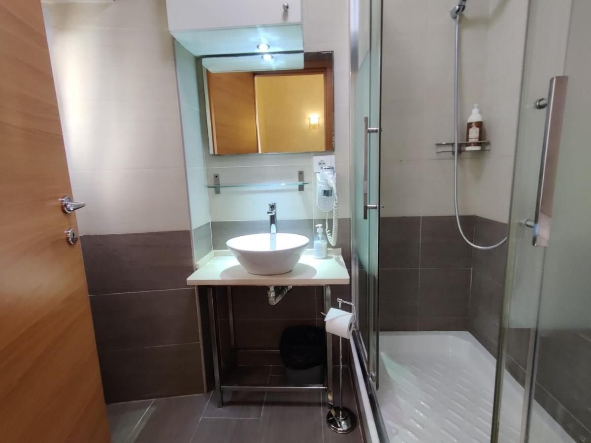 Joyful Guest House Roma Dış mekan fotoğraf
