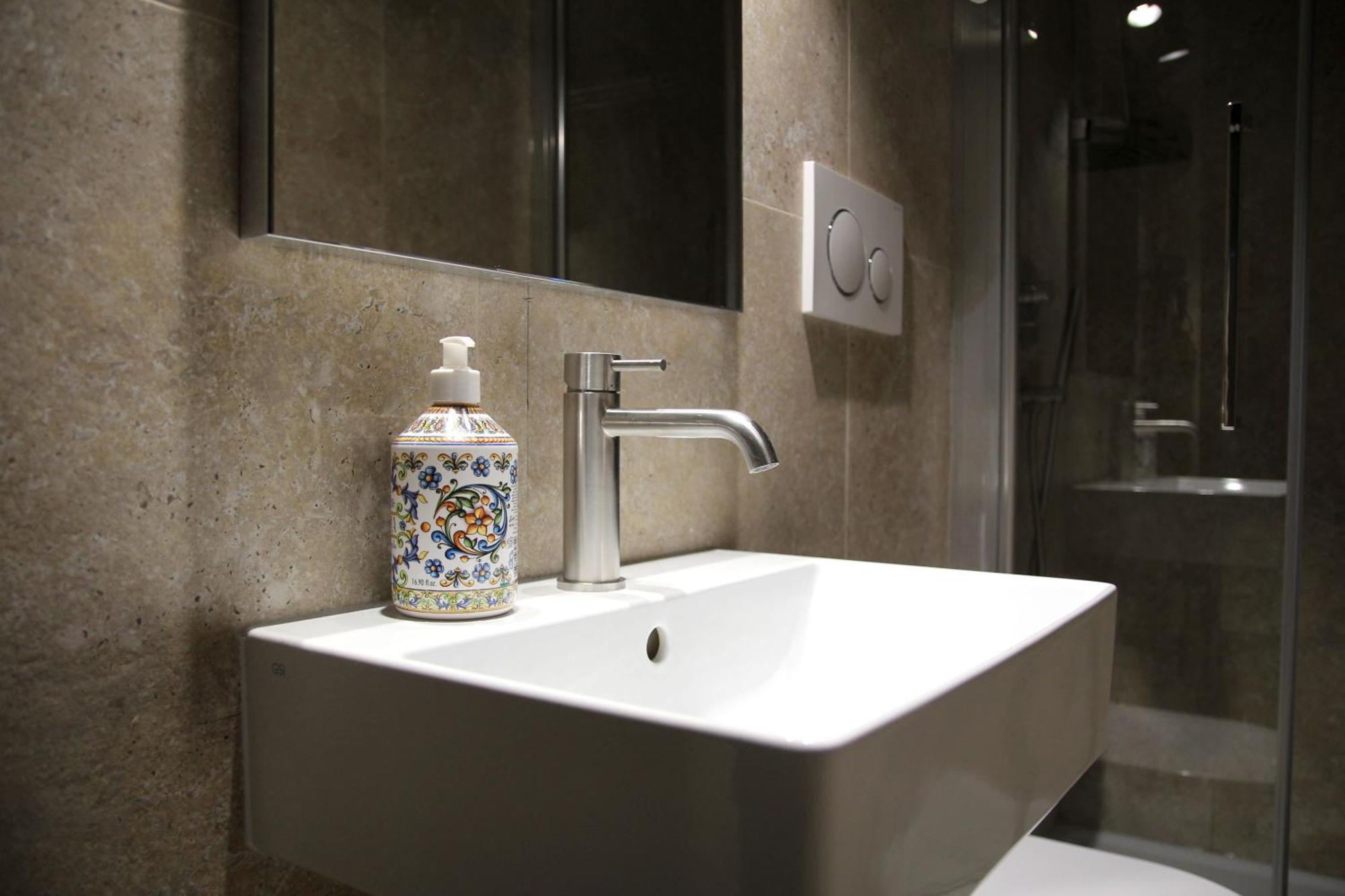 Joyful Guest House Roma Dış mekan fotoğraf