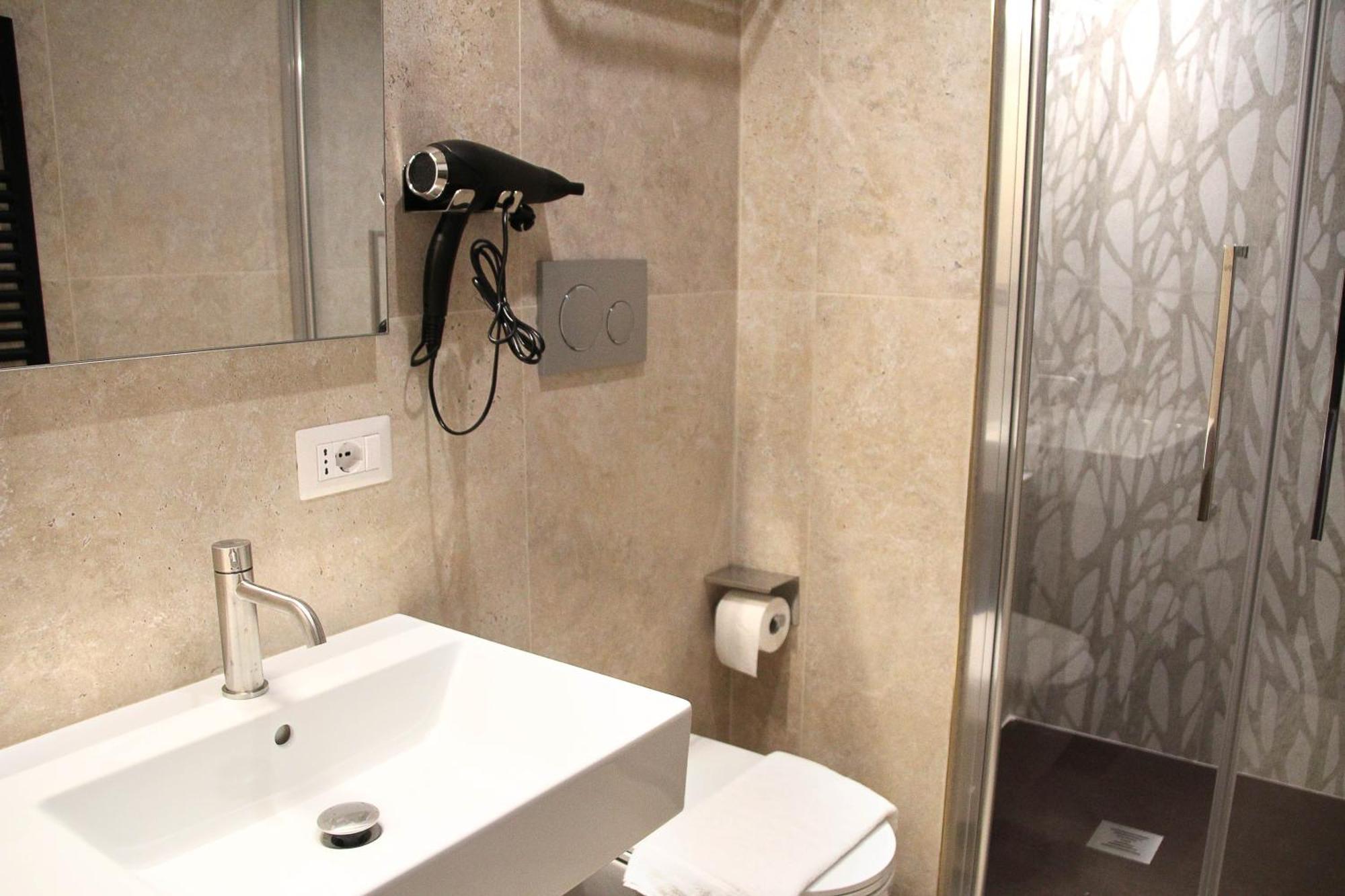 Joyful Guest House Roma Dış mekan fotoğraf
